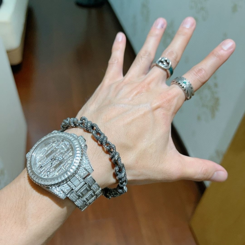 Ba1en*iaga bracelets